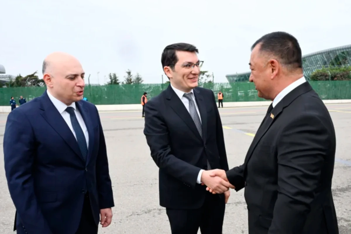Nökerquli Ataquliyev [[Azərbaycana]] səfərə gəldi