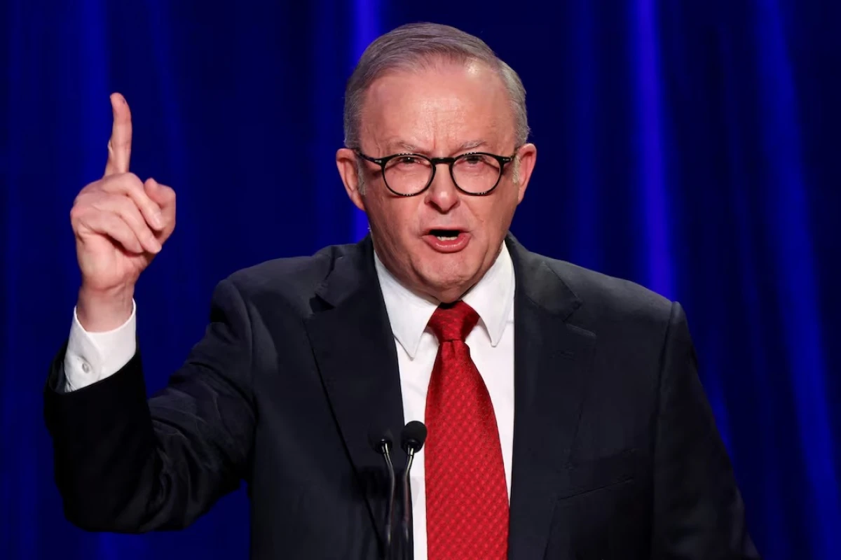 Avstriya Baş naziri [[Yaxın Şərqlə bağlı]] xalqa müraciət  etdi