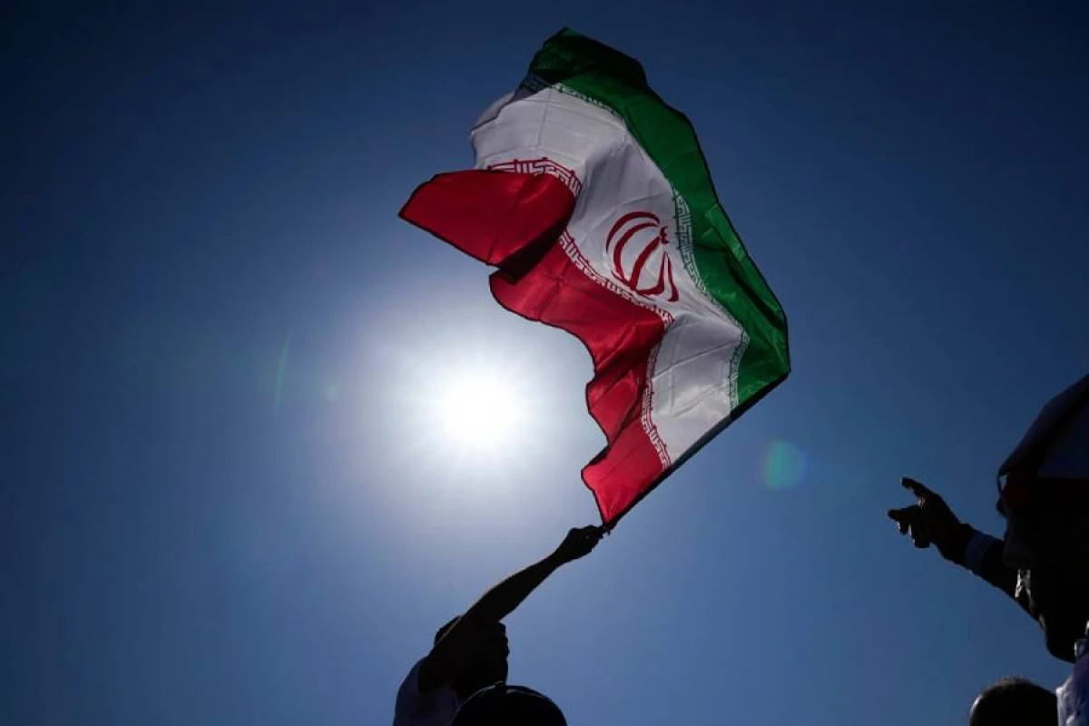 İran XİN Bolqarıstana [[xəbərdarlıq etdi]]