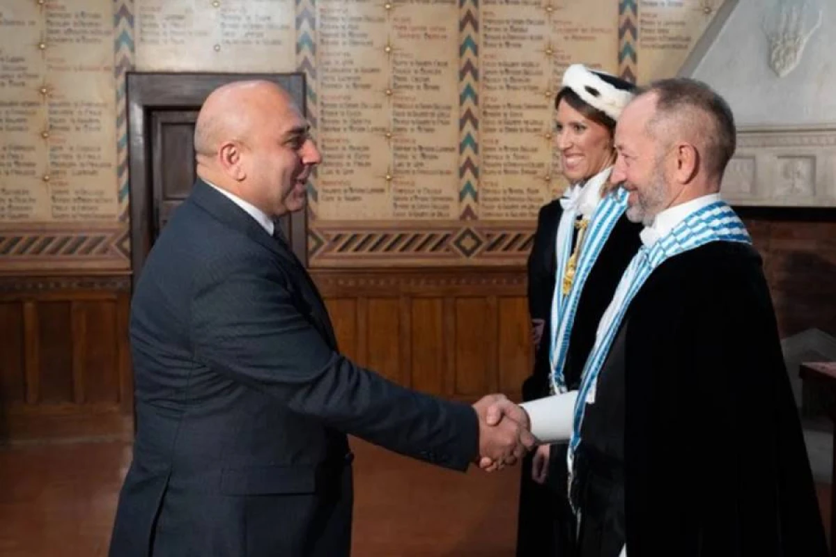 [[Azərbaycan səfiri]] San-Marinonun yeni rəhbərlərinin andiçmə mərasimində iştirak etdi