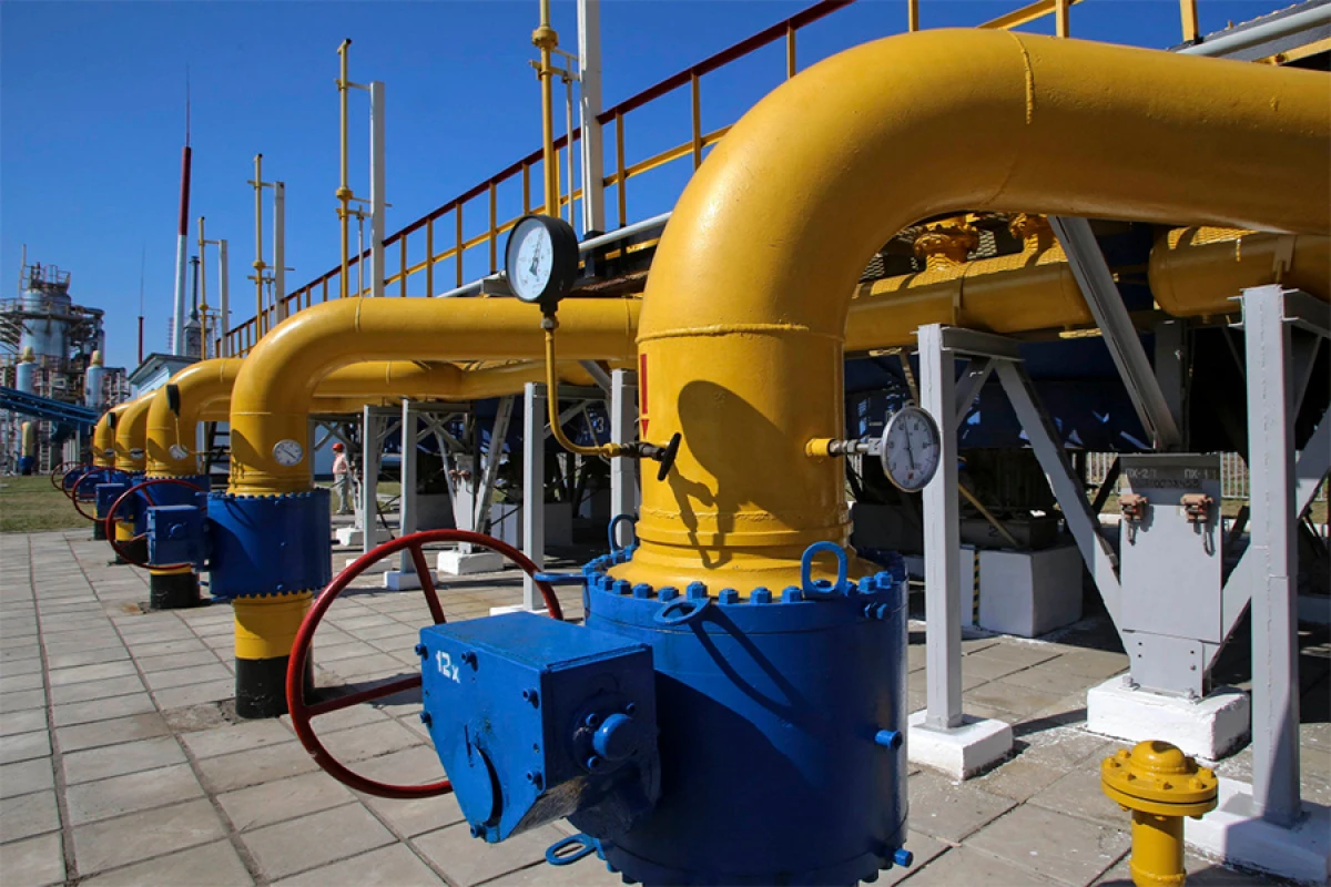 Təbii qazın [[dəyəri azaldı]]