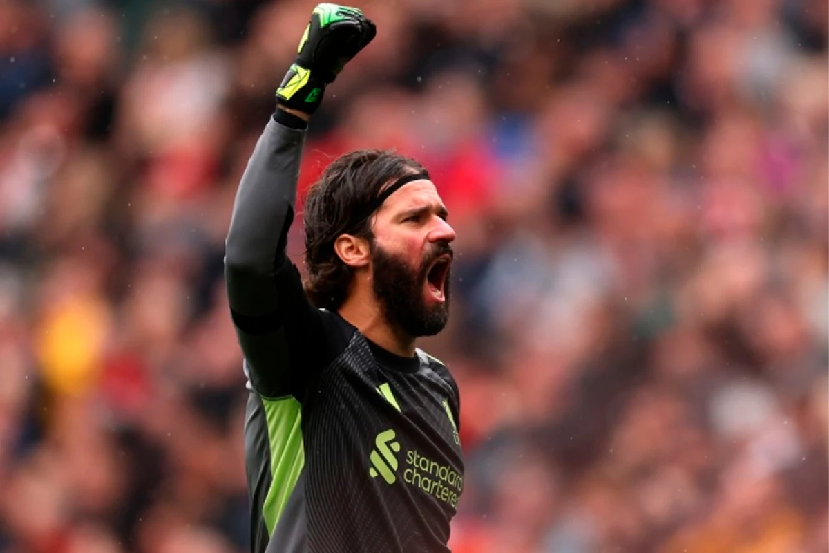“Liverpul” üçün ağır zərbə [[– Alisson mövsümü bitirdi]]
