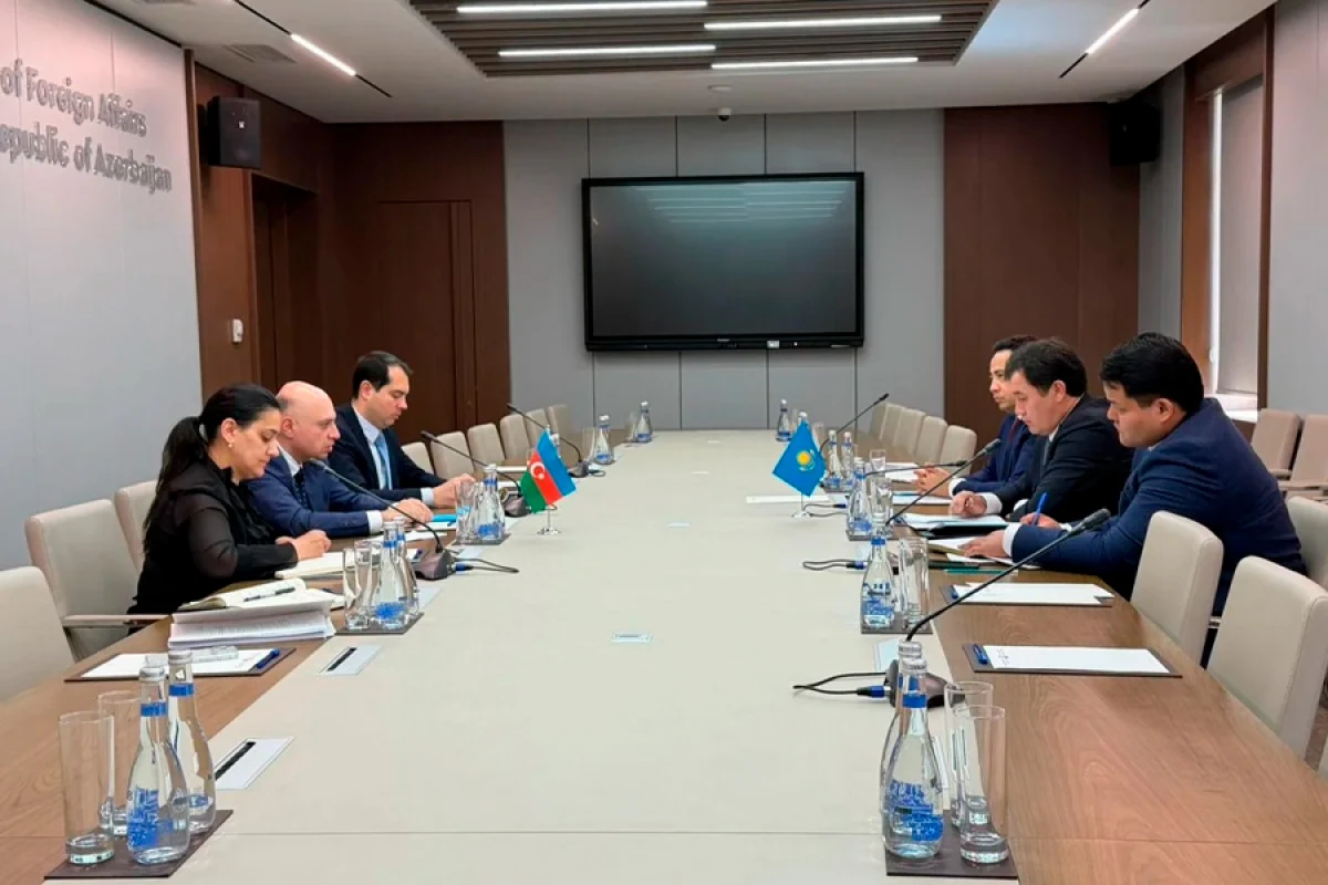 Azərbaycan və Qazaxıstan [[TDT çərçivəsində əməkdaşlığı]] müzakirə etdi
