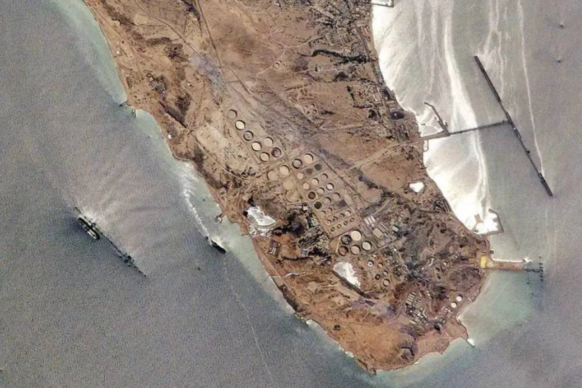 ABŞ və İsrail Xarq adasına hücum etdi: [[Ölən var]]