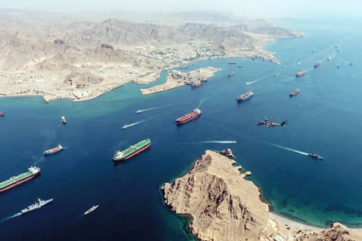 [[KİV:]] ABŞ-yə məxsus təyyarə Hörmüz boğazı yaxınlığında qəzaya uğradı