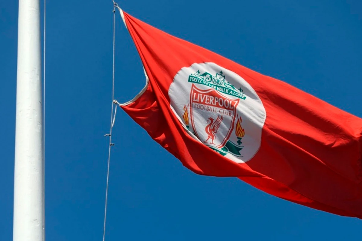 Premyer Liqanın [[əsas müdafiəçisi]] “Liverpul”un diqqətində