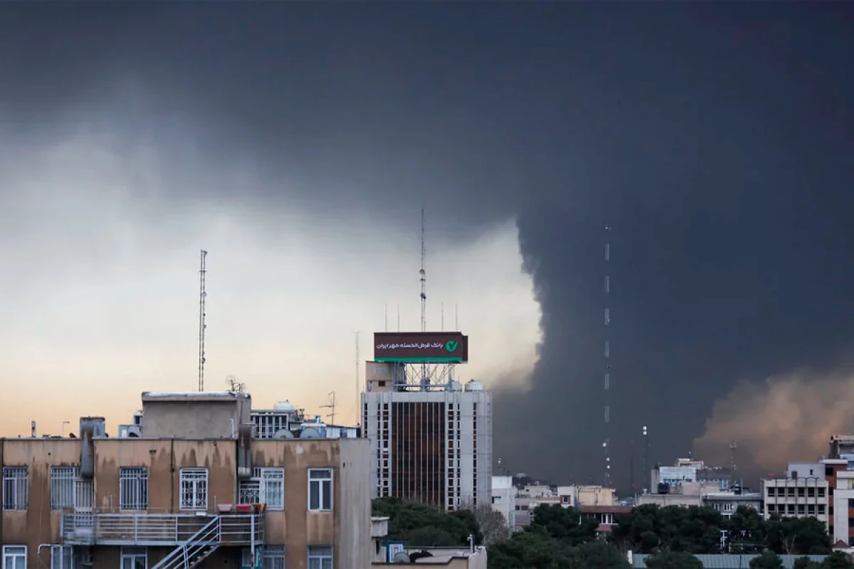 İranda [[sərhəd ticarət terminalı]] vuruldu