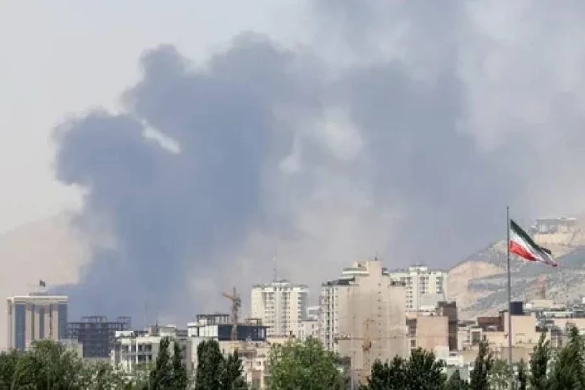 Mahşəhrdə neft-kimya kompleksinə hücum edildi: [[Ölənlər var]]