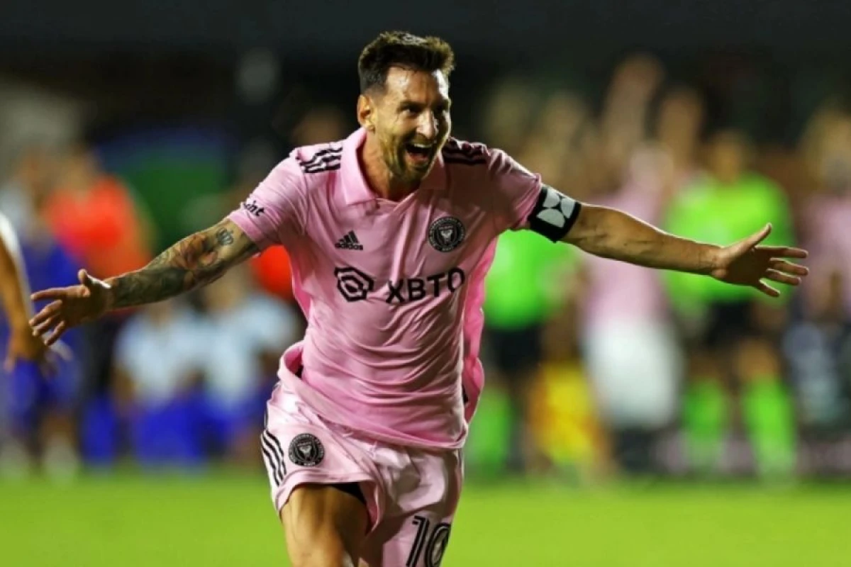 Messi "İnter Mayami"nin yeni stadionda [[ilk qolunu vurdu]]