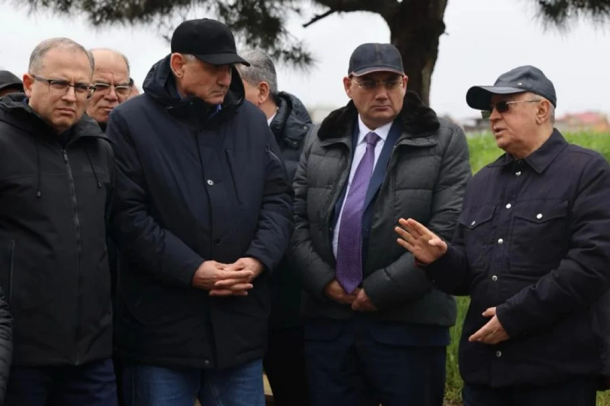 [[Kəmaləddin Heydərov]] Badamdarda sürüşmə sahəsinə baxış keçirdi