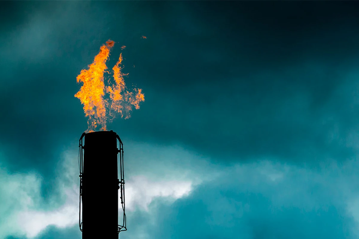 Təbii qazın [[dəyəri azaldı]]