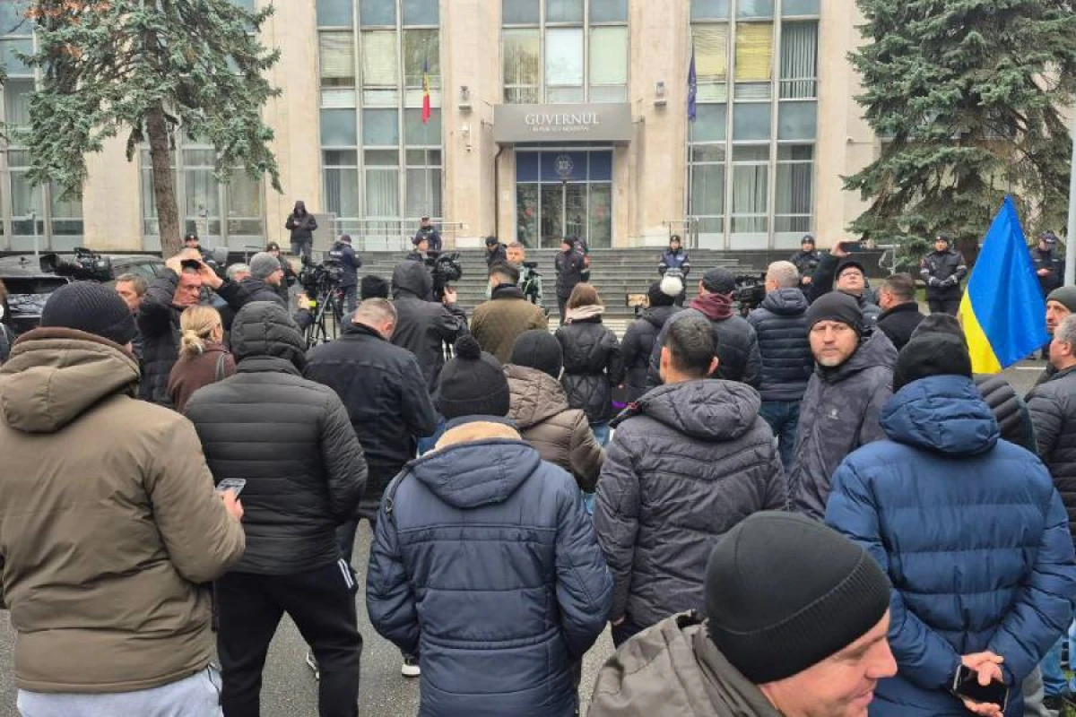 [[Moldova aqrarçıları]] müflisləşmə təhlükəsi barədə bəyanat yaydılar