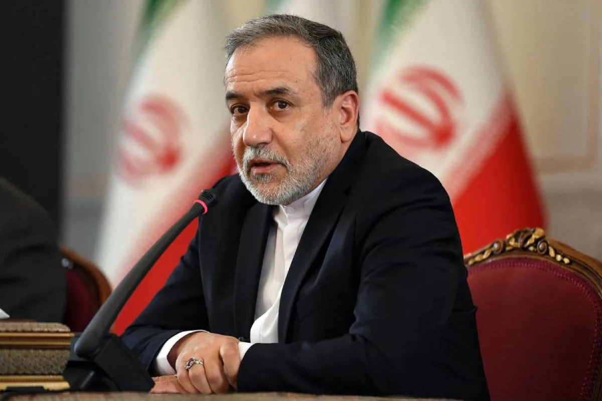 Əraqçi [[Qətər və Yaponiya XİN]] rəhbərləri ilə danışıqlar apardı