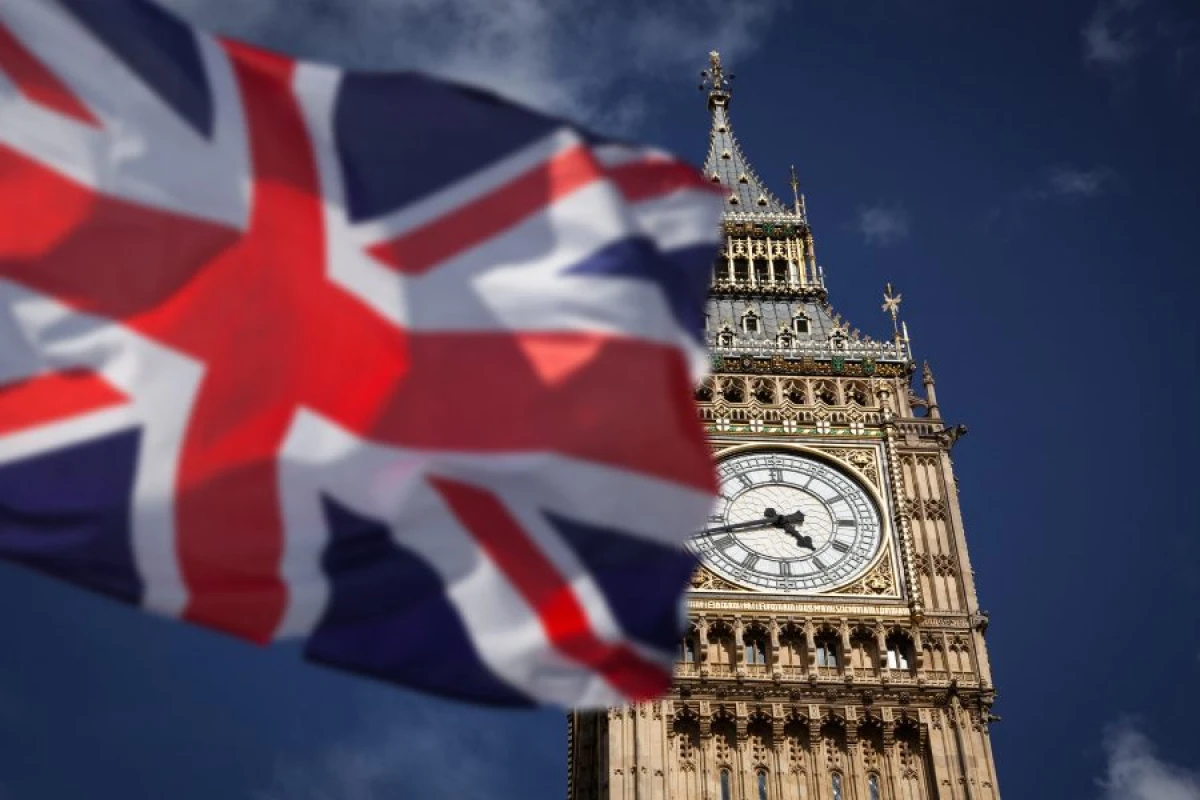 Britaniya Hörmüz boğazında təhlükəsizlik üçün [[40 ölkə ilə görüş keçirəcək]]