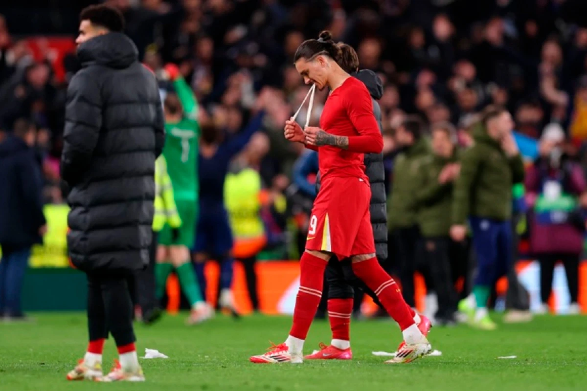 Benzema [[kölgəsində qalan]] Nunyesə yeni şans