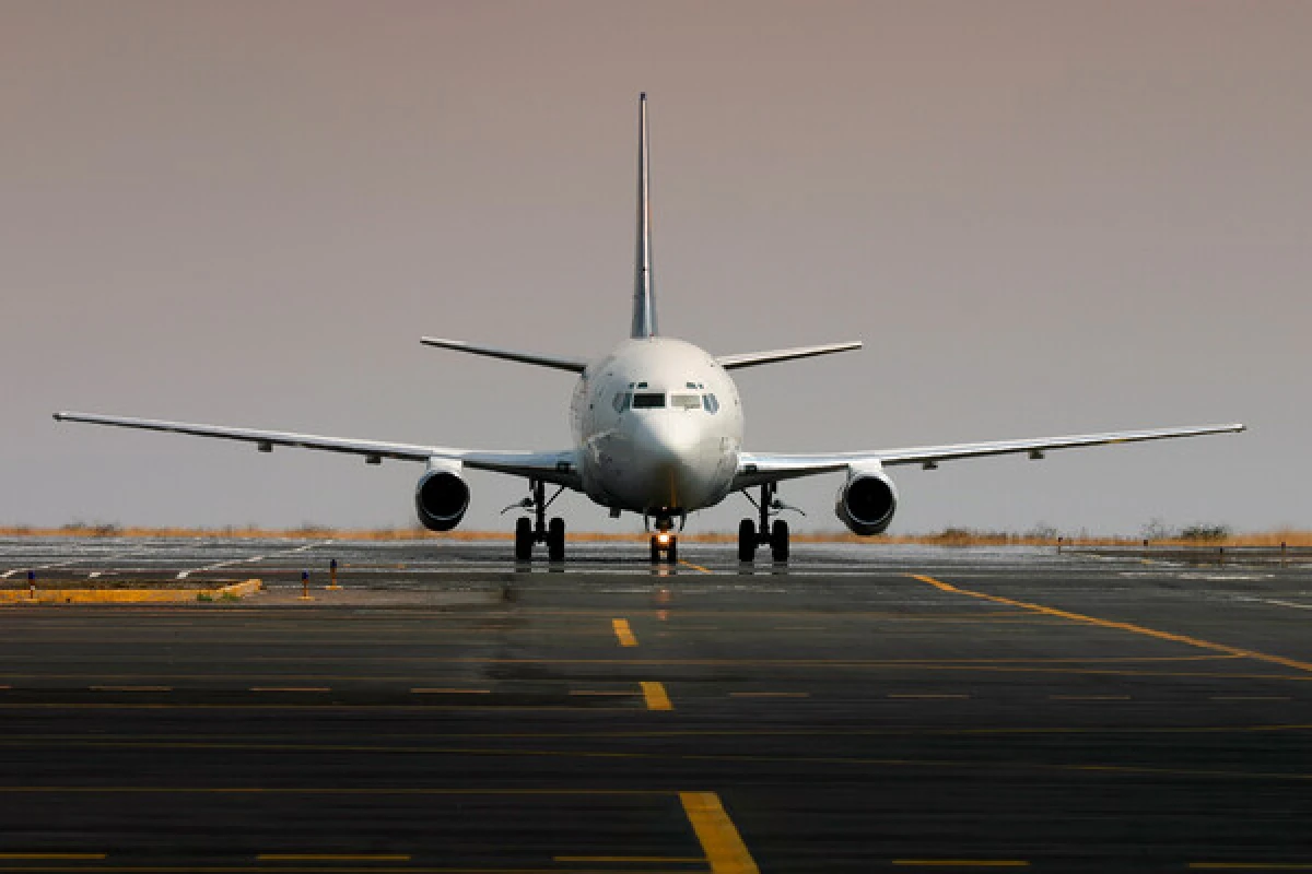 Gözlənilməz sərnişin: Uçuş zamanı [[körpə dünyaya gəldi]]