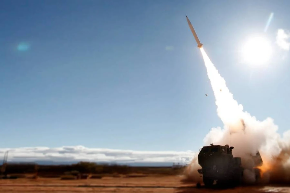 İran [[dörd ölkəyə eyni vaxtda]] raket hücumu həyata keçirdi