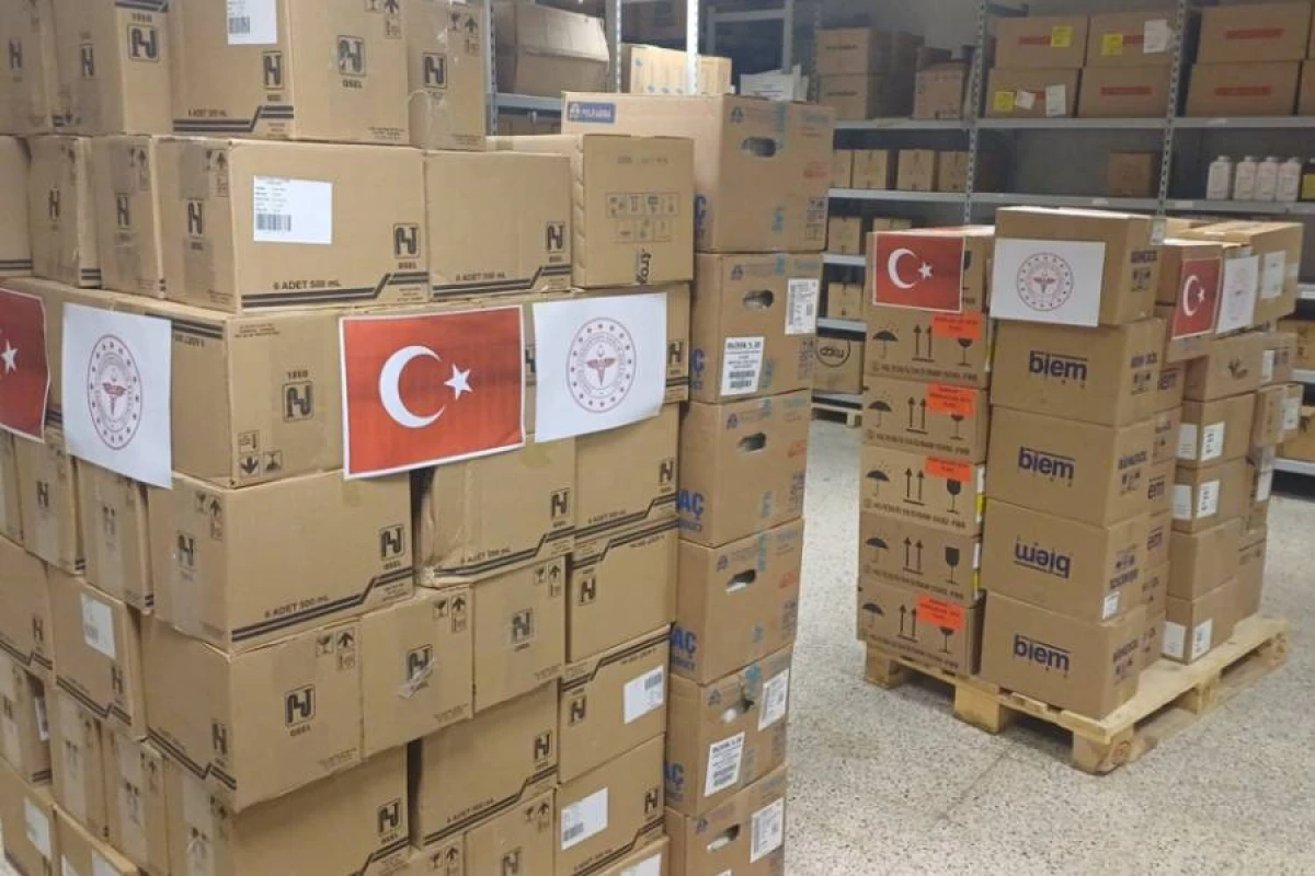 [[Türkiyədən İrana]] tibbi yardım göndərildi
