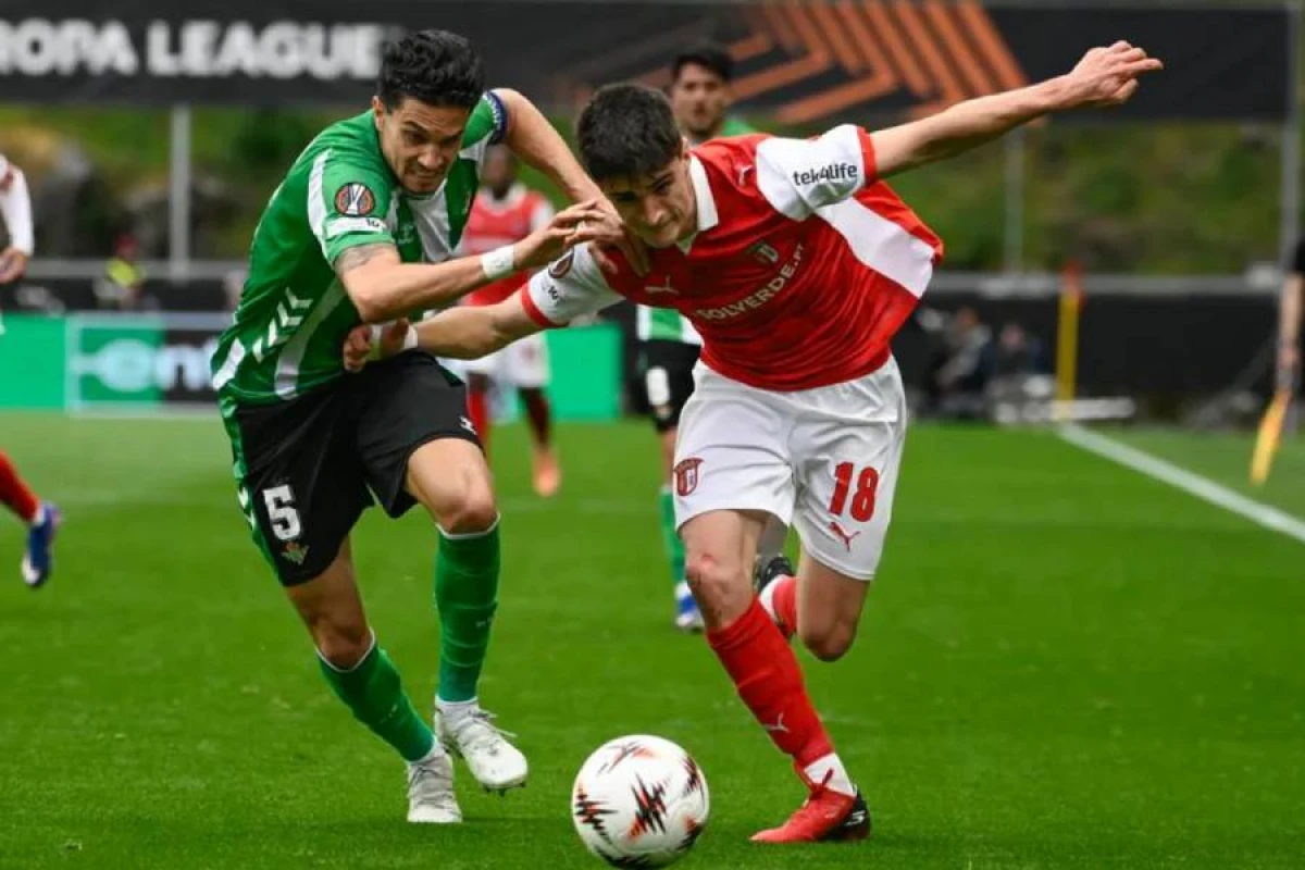 UEFA Avropa Liqasında 1/4 final mərhələsinə [[start verildi]]