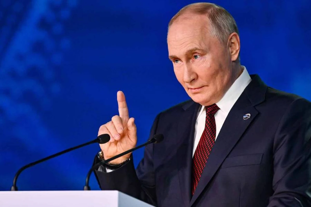 Vladimir Putin [[atəşkəs elan etdi]]