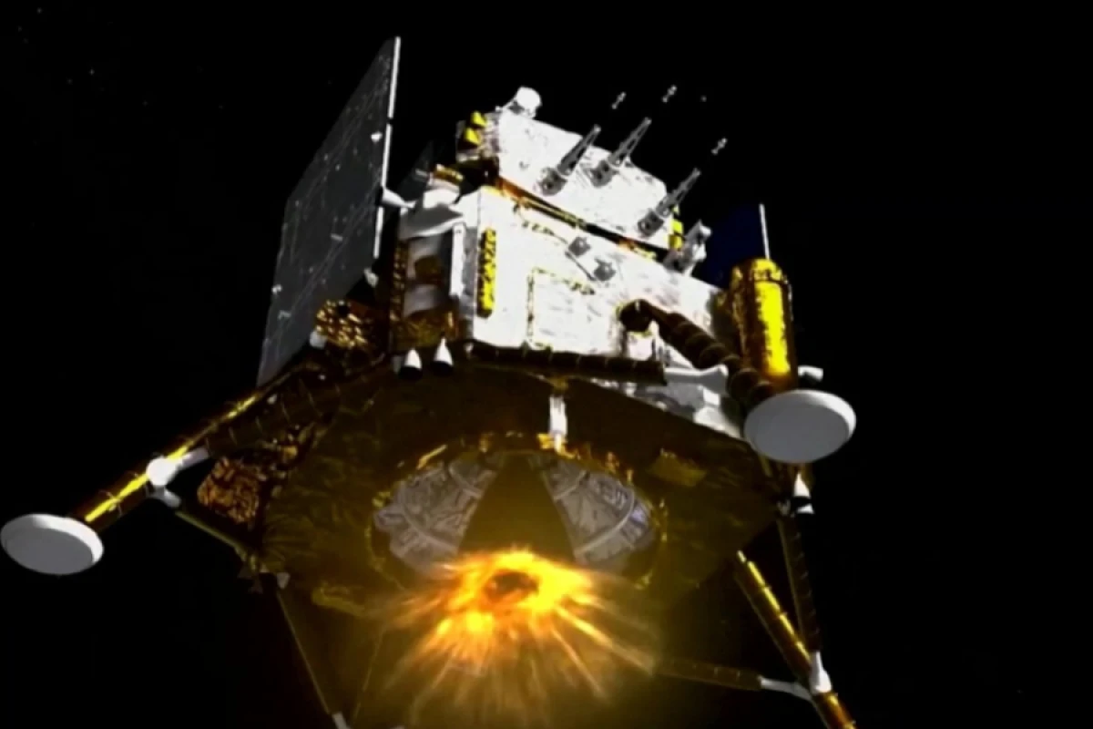 [[Çin "Çanye-7"]] zondunu aya göndərir