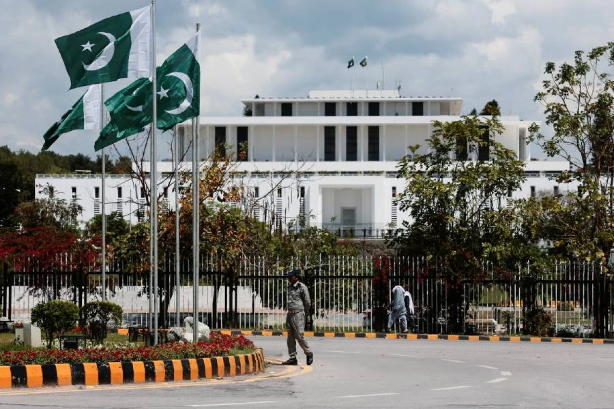 İran və ABŞ nümayəndə heyətləri arasında [[yazılı mesaj mübadiləsi]] davam edir