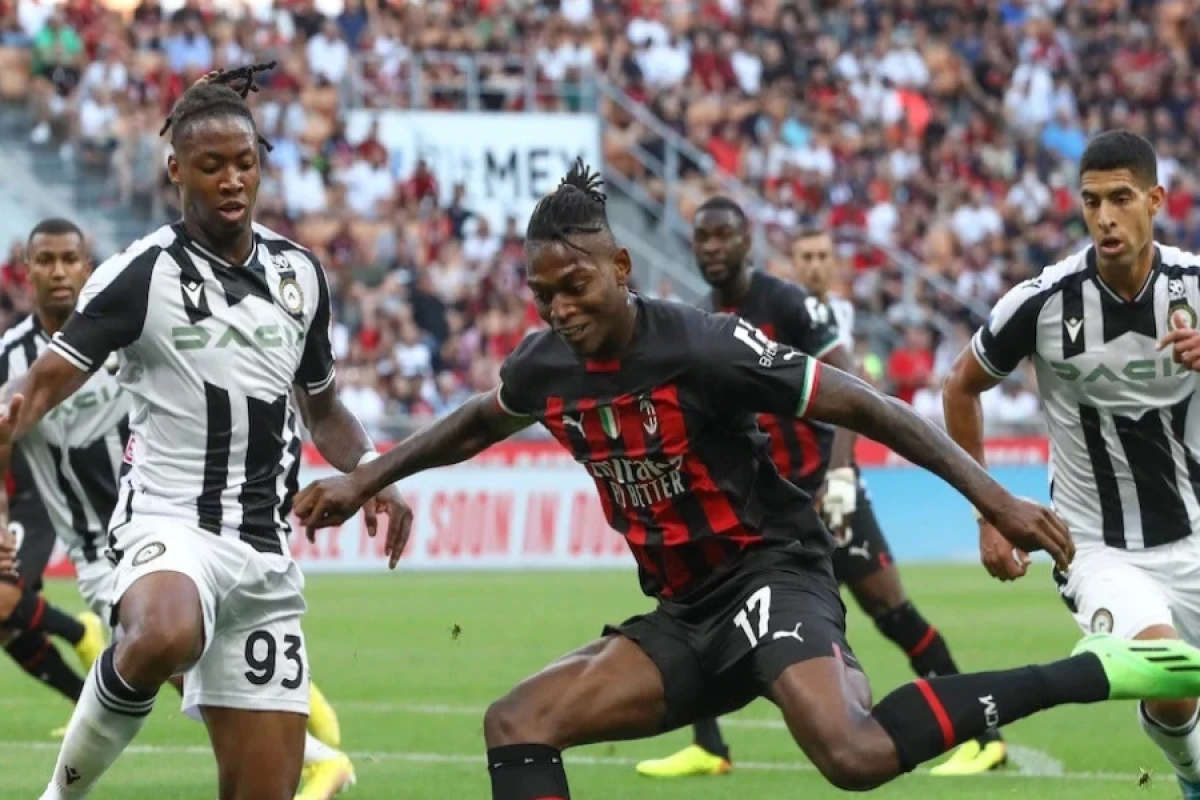 [["Milan" "Udineze"yə]] məğlub oldu