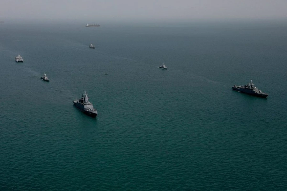 ABŞ Hörmüz boğazını minalardan [[təmizləyəcək]]