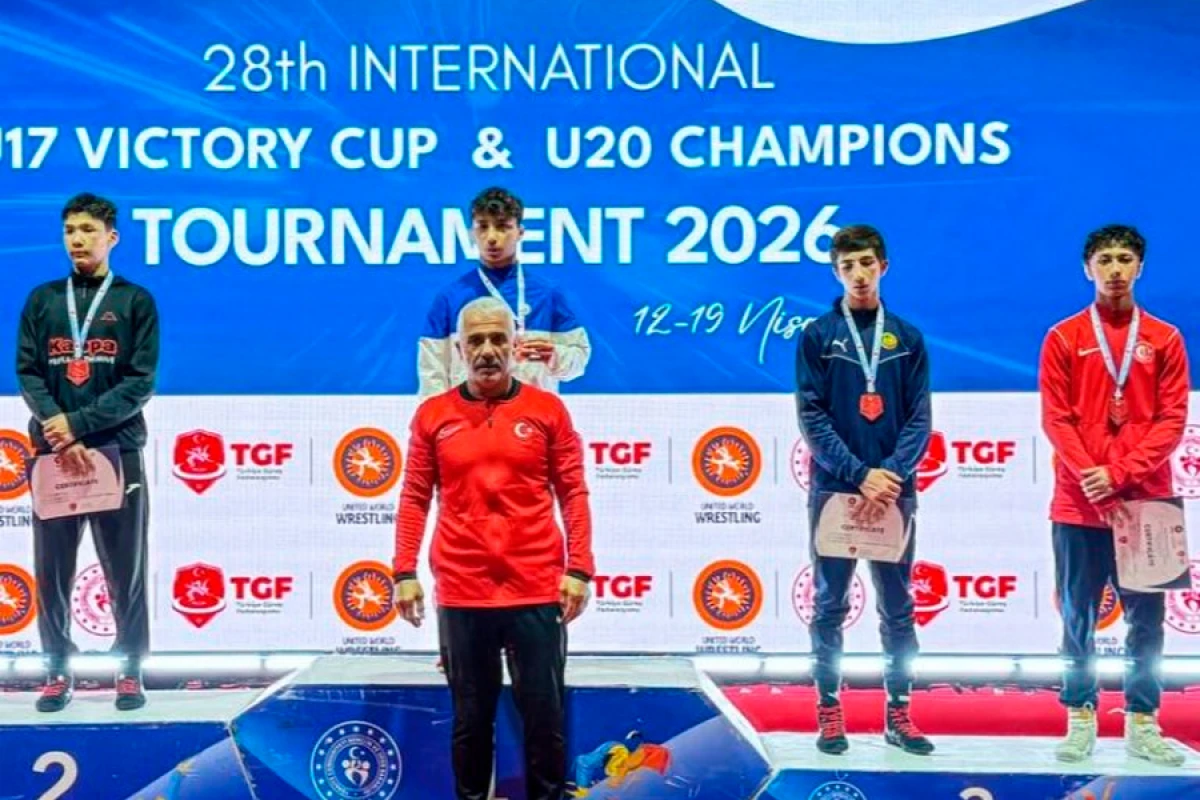 Azərbaycanlı güləşçilərdən [[möhtəşəm nəticə!]]