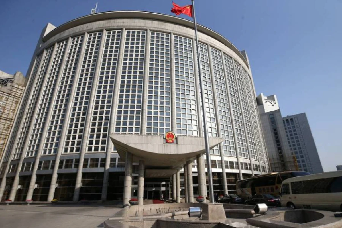 Çin [[İrana mümkün silah tədarükü ilə bağlı]] iddialara cavab verdi