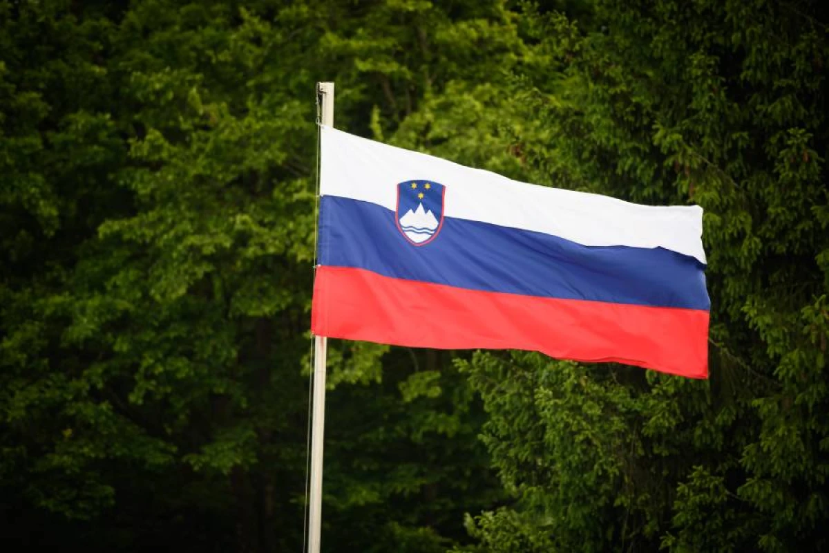 [[Sloveniya]] NATO-dan çıxmaqla bağlı referendum keçirəcək