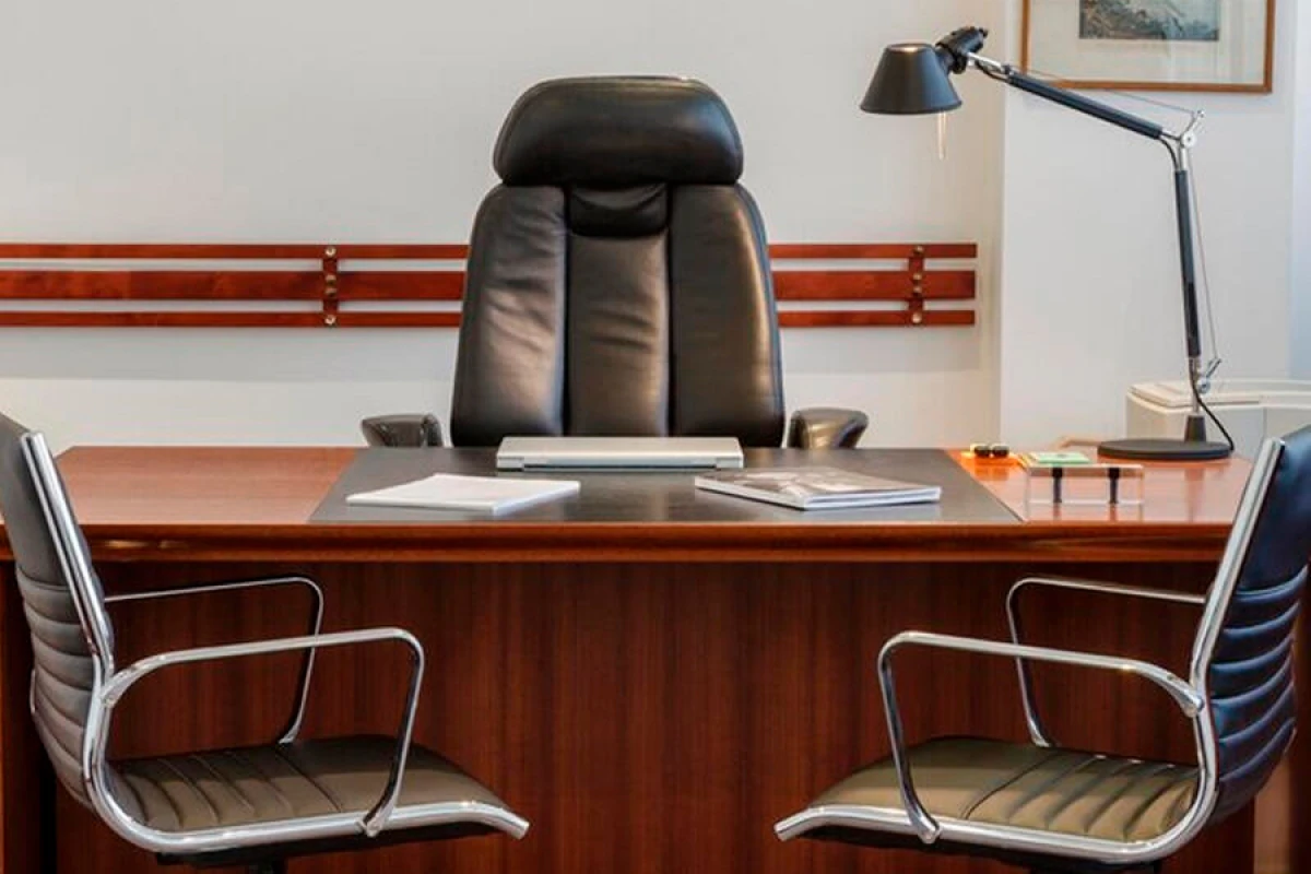 [[YÜKSƏK VƏZİFƏLİ]] məmurlar həbs olundu