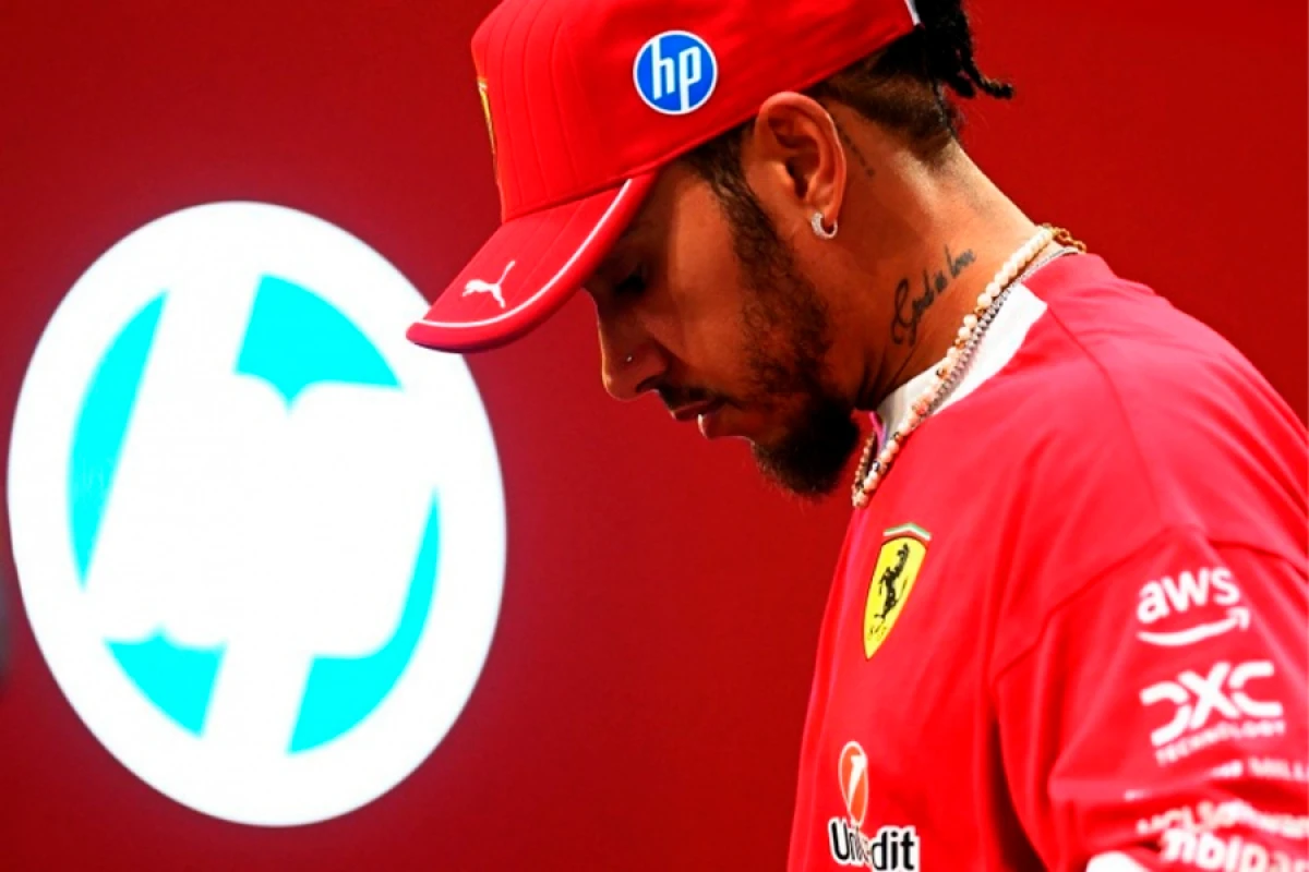 [[Zirvəyə aparan ağrılı yol:]] Hemilton hər şeyi açıqladı