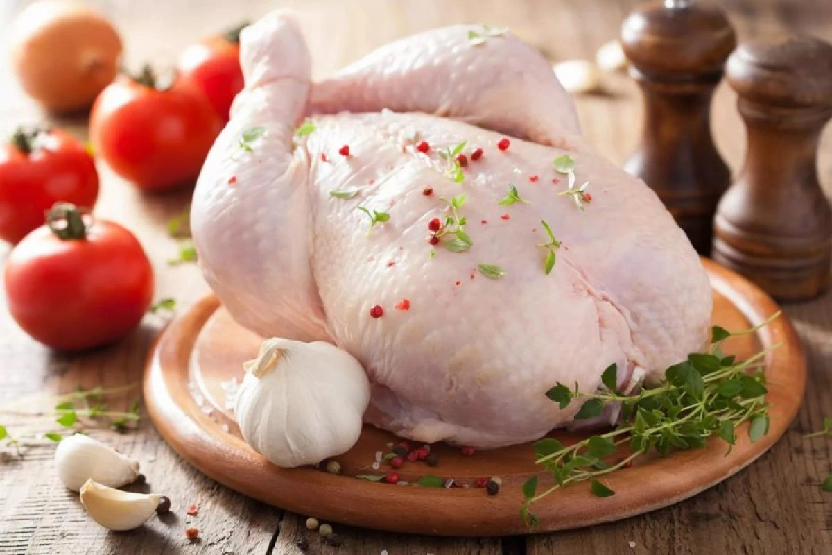 Toyuq zülalı yuxu keyfiyyətinə [[təsir edir]]