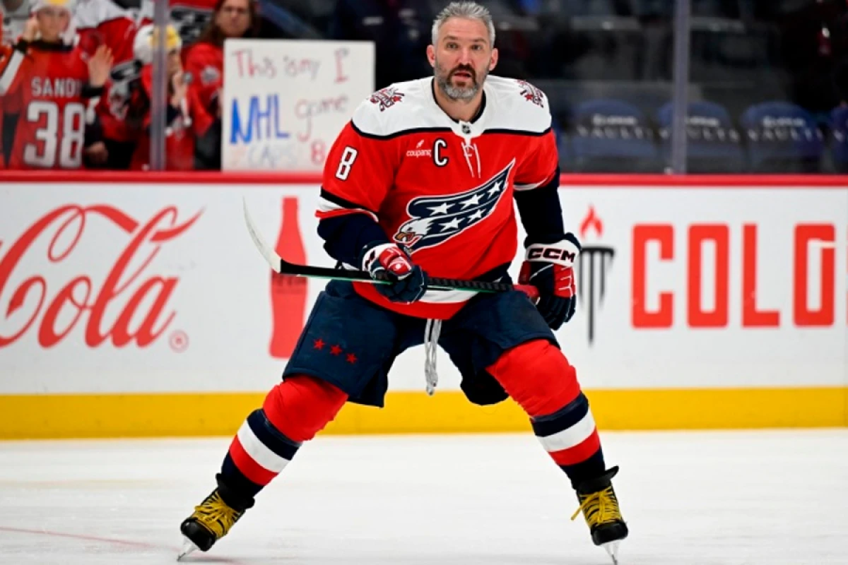 [[Yaş sadəcə rəqəmdir:]] Oveçkin bütün mövsümü fəth etdi!