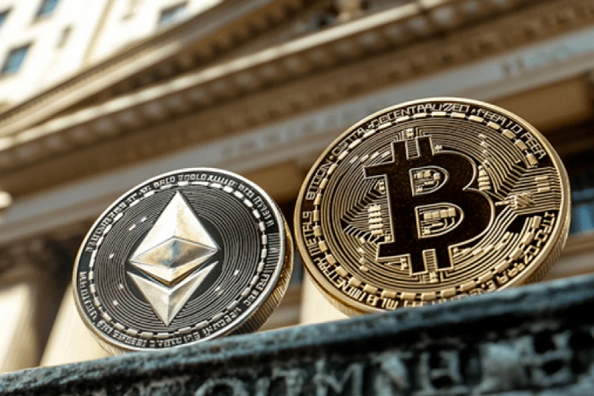 "Bitcoin" və "Ethereum" [[bahalaşdı]]