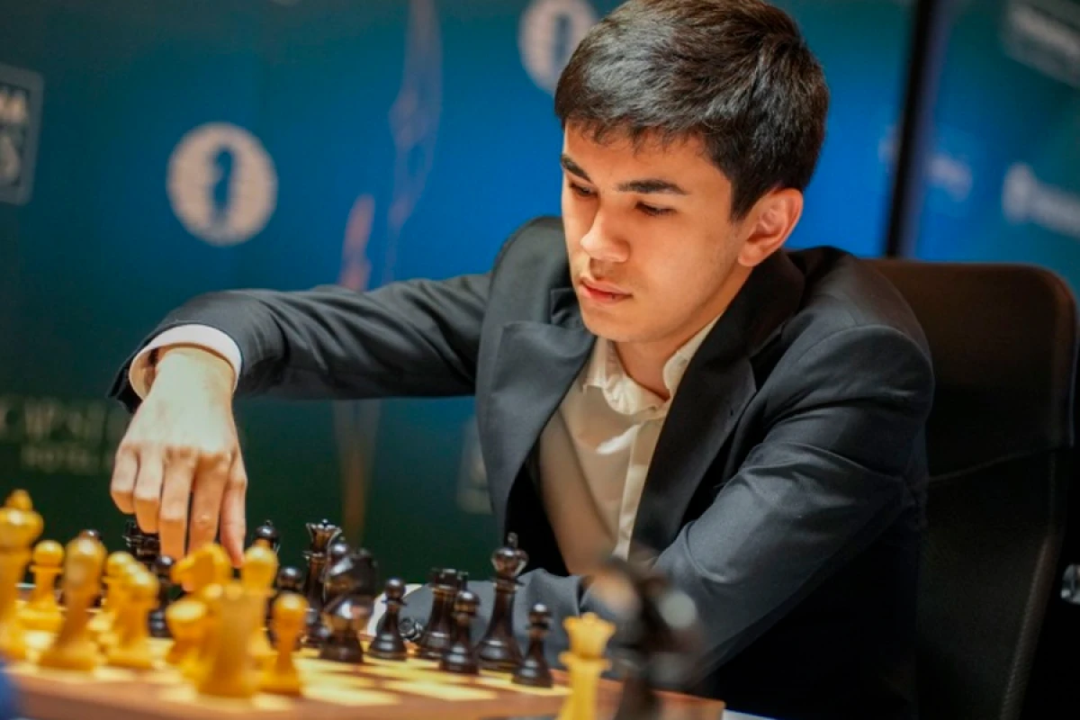 [[Gənc şahmatçıdan böyük uğur:]] Sindarov tarix yazdı!