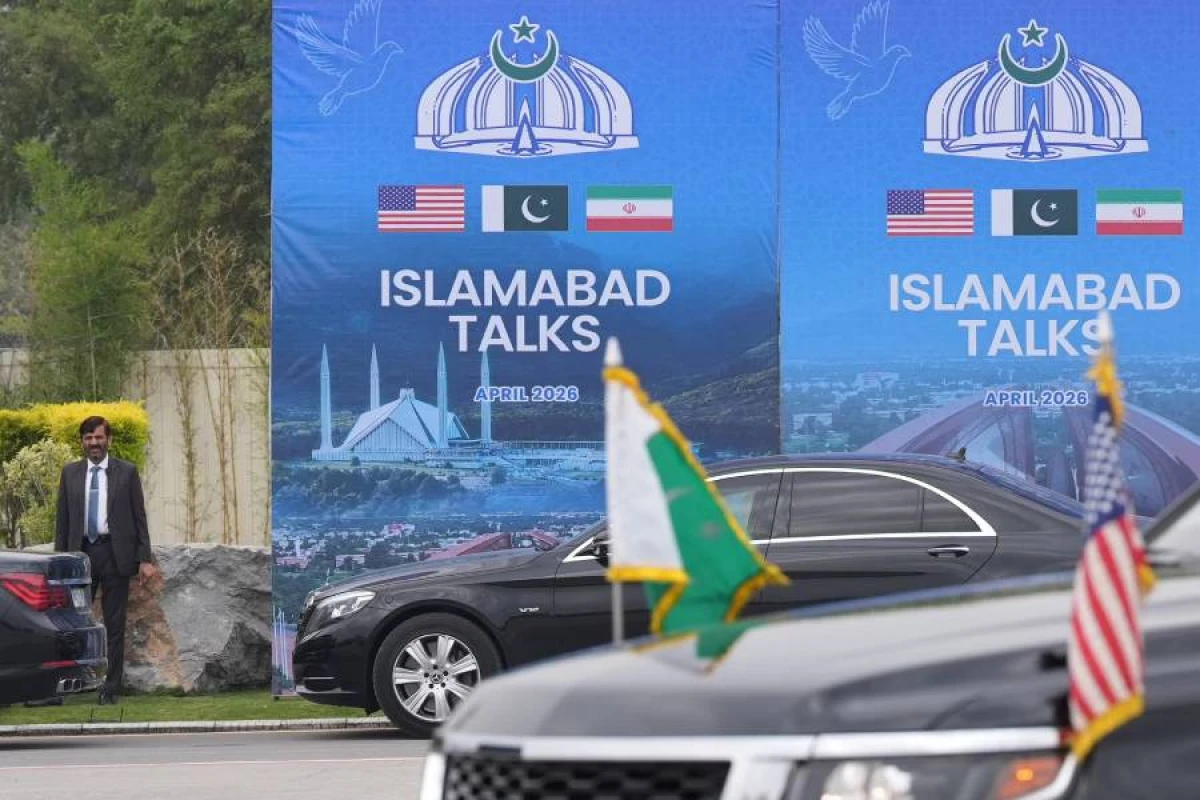 İran [[Pakistandan başqa heç yerdə]] ABŞ ilə danışıqlar aparmaq istəmir