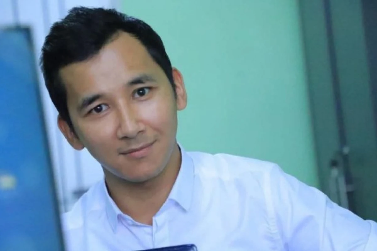 [[Cahangir Mirzə]] dünyasını dəyişdi