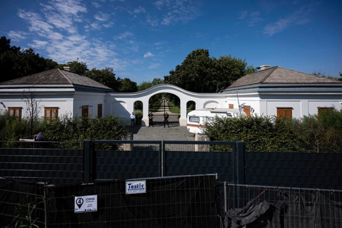 Madyar Orbanın iqamətgahında [[işləməyəcək]]