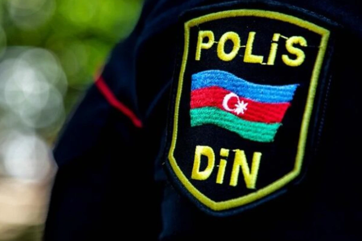 [[Müştəri kimi aptekə]] daxil olub oğurluq edən şəxs saxlanıldı