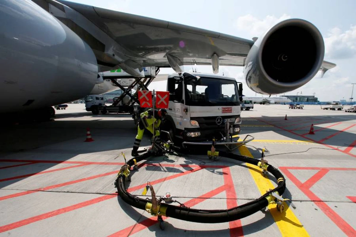 [[Fatih Birol:]] "Avropanın cəmi altı həftəlik təyyarə yanacağı ehtiyatı qalıb"