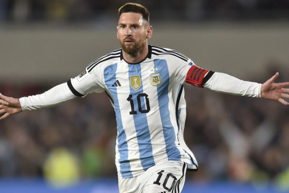 [[Messi “Kornelya”]] klubunu satın aldı