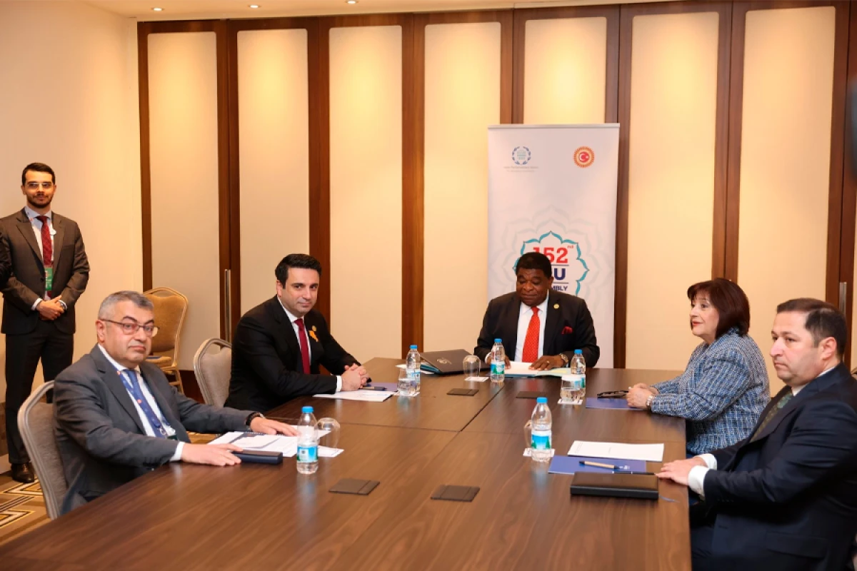 Sahibə Qafarova və Simonyan arasında görüş keçirildi [[- YENİLƏNDİ]]