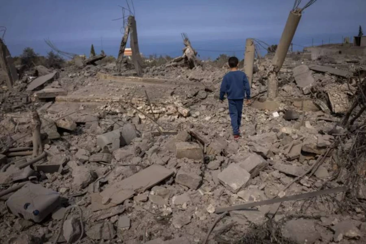 İsrailin Livana hücumları nəticəsində [[ölənlərin sayı 2300-ə çatdı]]