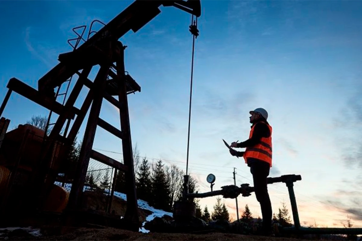 “Brent” nefti [[9%-dən çox]] ucuzlaşdı