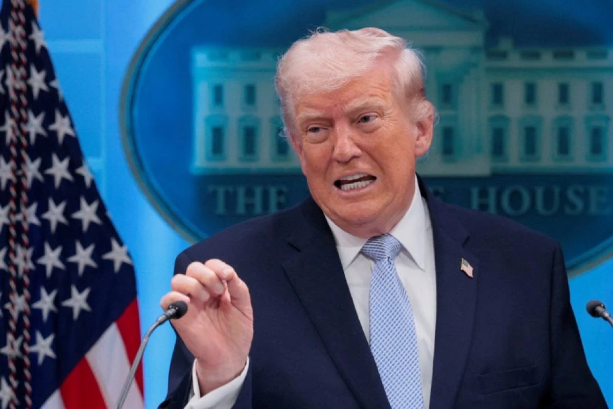 Tramp NATO-nu [[yenidən tənqid etdi]]