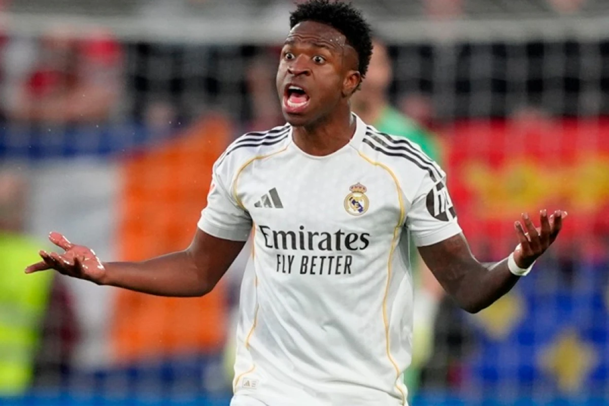 [[Gərginlik artır:]] Vinisius və “Real” razılığa gələ bilmir