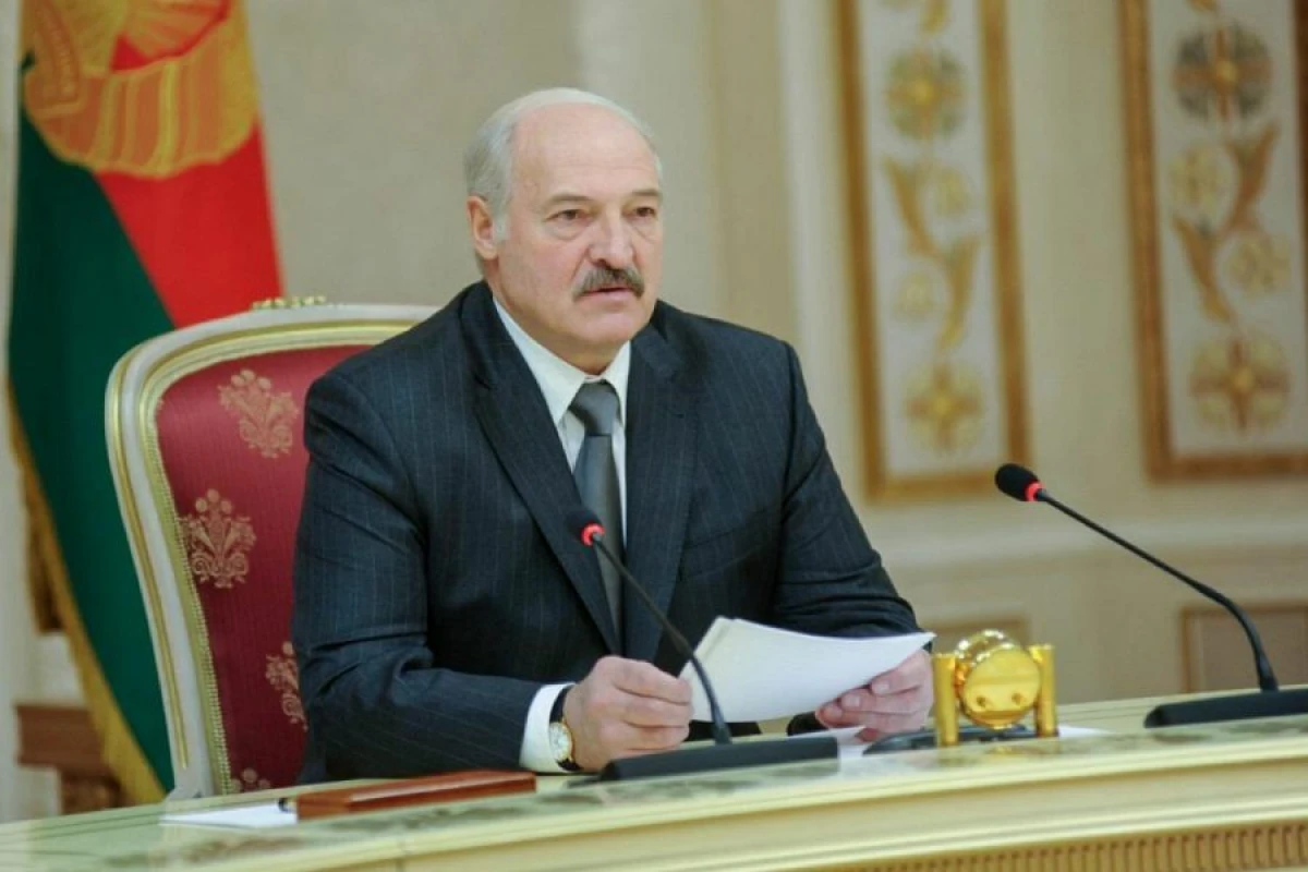 [[Lukaşenko:]] "Belarusda məni əvəz edə biləcək çoxlu insan var"