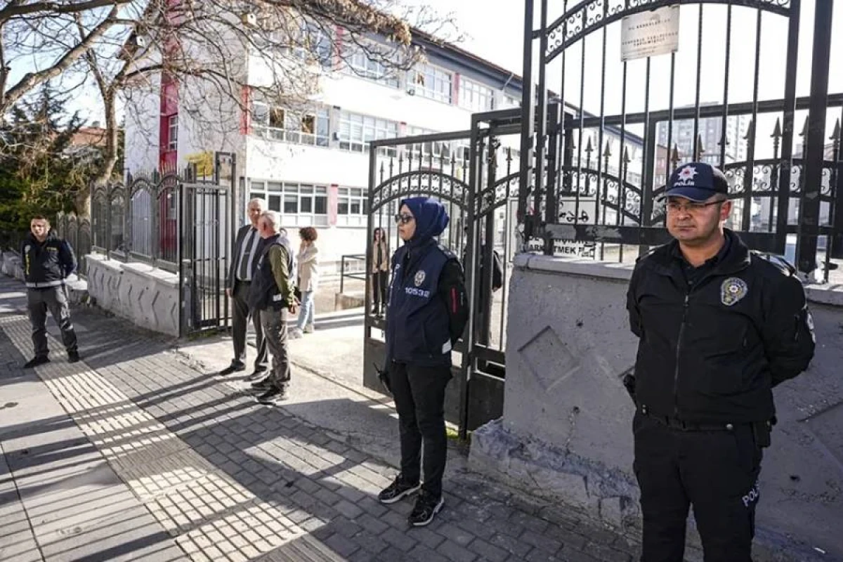 Orta məktəblər [[belə qorunacaq]]